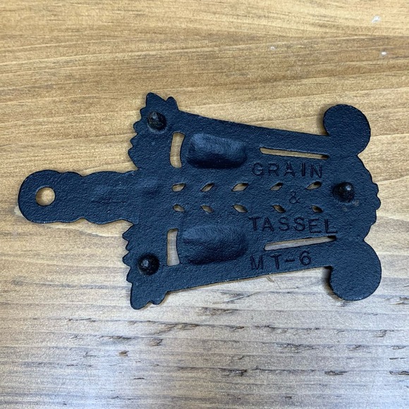 Cast Iron Vintage Mini Trivets Hot Plate Set of 3 MT-3 MT-4 MT-6 - Picture 5 of 10